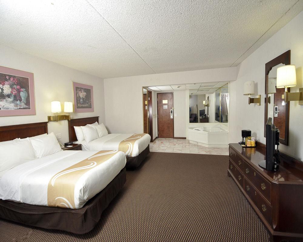 Quality Inn Milan-Sandusky Экстерьер фото